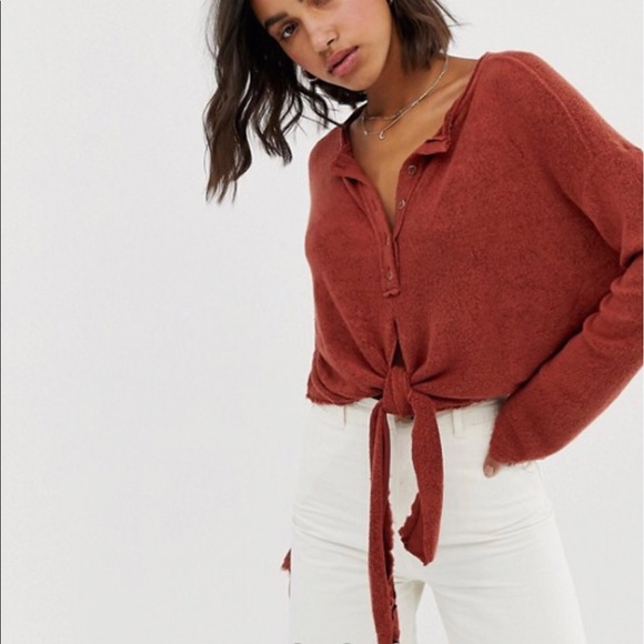 Free People Tops - 🎉SALE FREE PEOPLE Emmas Henley Top